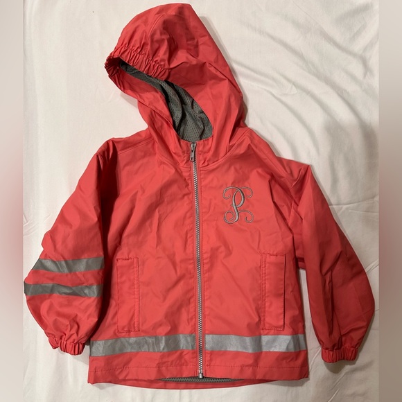 Monogramed P size 3t coral pink rain coat - Picture 1 of 3
